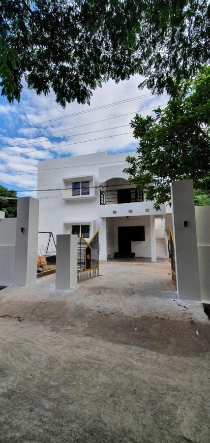 Oonjal Veedu Apartment Kuttalam  Exterior photo