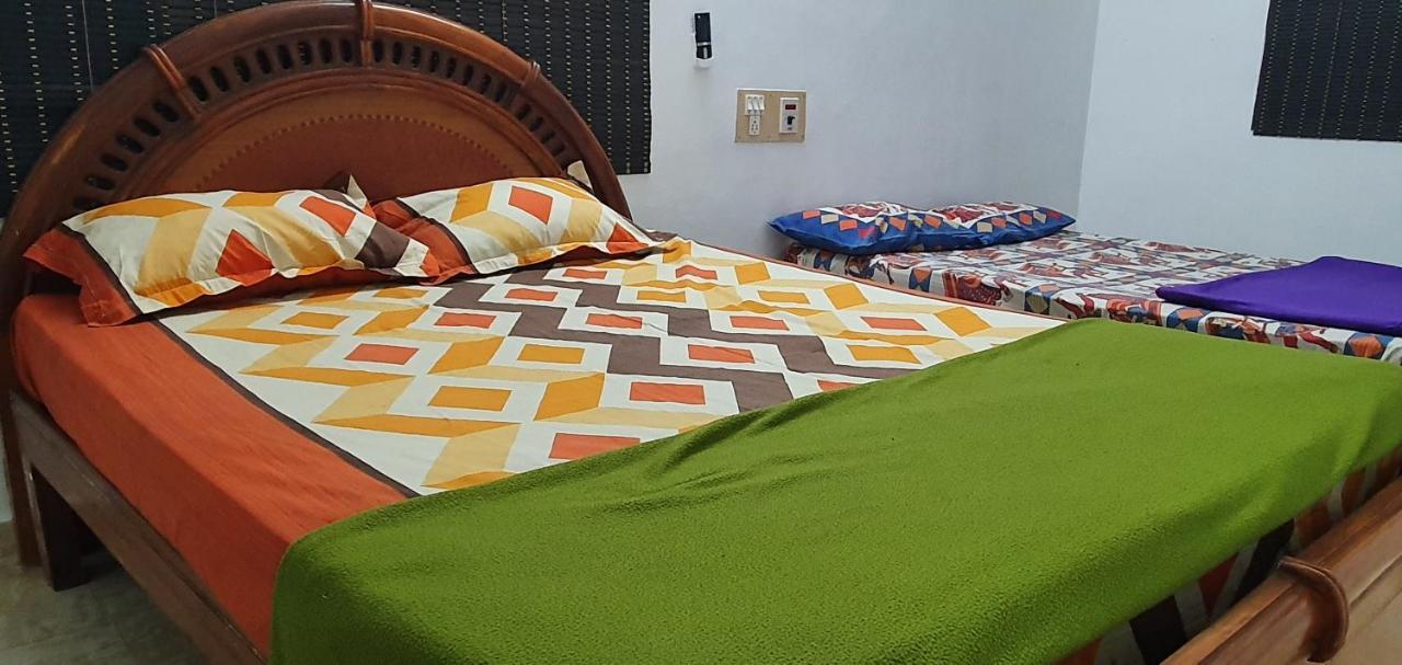Oonjal Veedu Apartment Kuttalam  Exterior photo